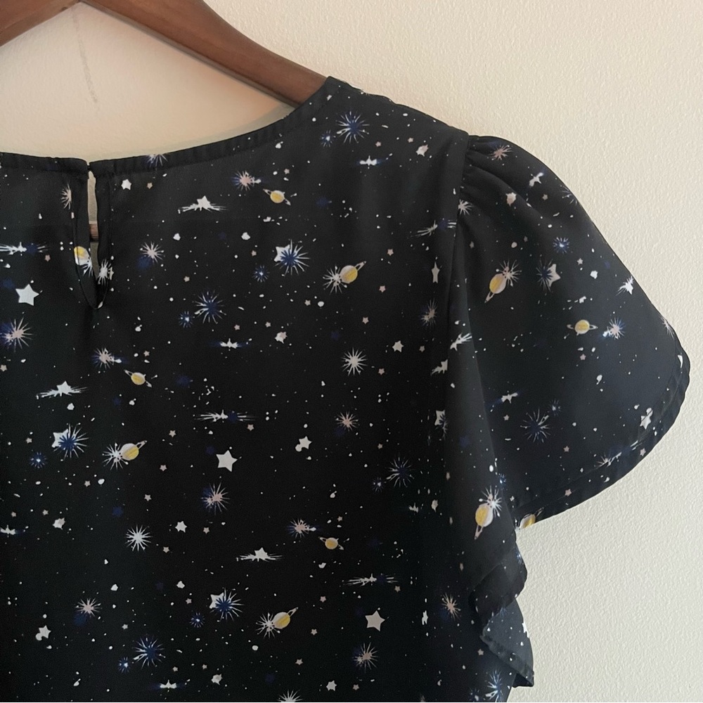 π 2 for $20!! π BCBGeneration Astrological Sun and Stars Blouse - Picture 9 of 9